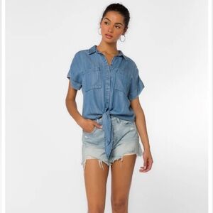 NWT Womens size XS Velvet Heart Zuria blue Chambray top button tie front shirt